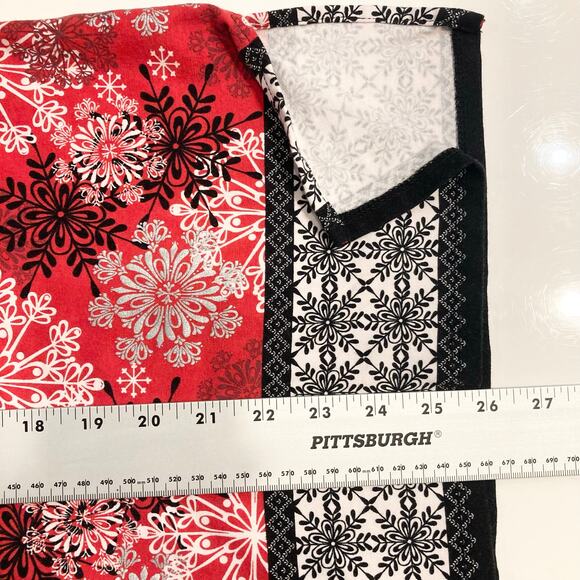 NWOT ALFRED DUNNER Top 1X Snowflake Studded Silver Red White Black Cotton - Picture 10 of 11